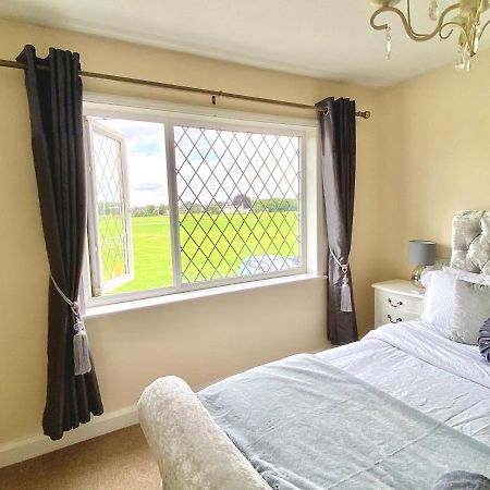 Cosy Cottage Great Bentley Near Station And Shops Luaran gambar
