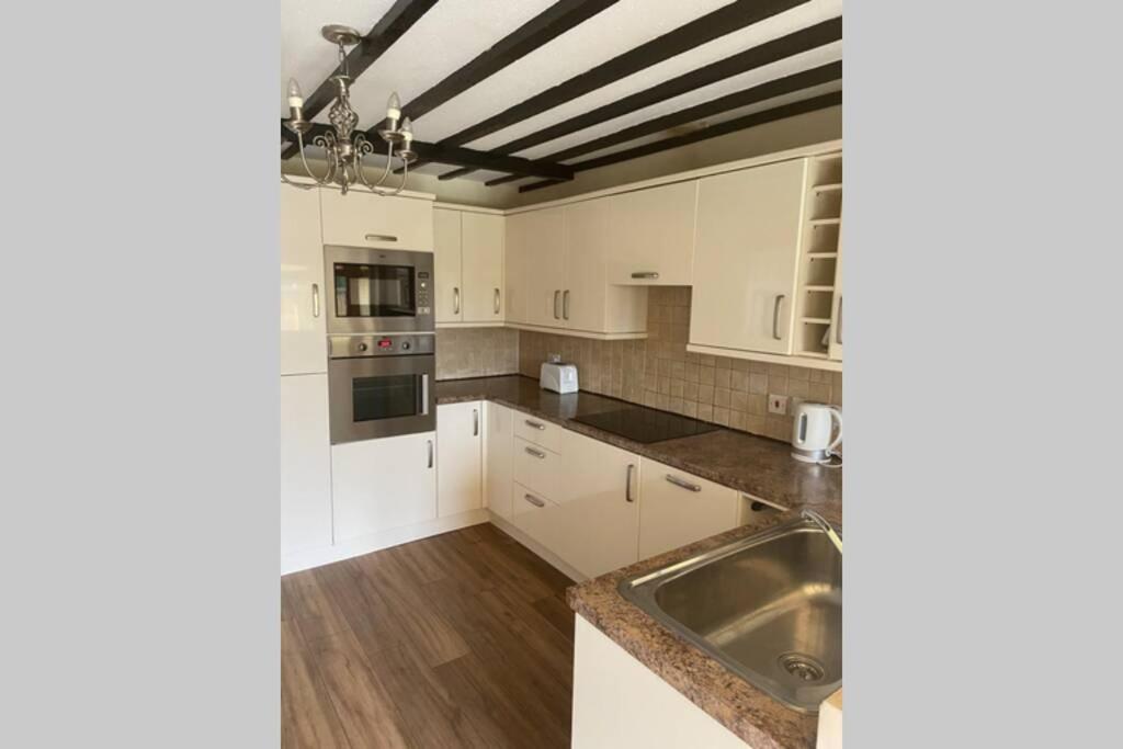 Cosy Cottage Great Bentley Near Station And Shops Luaran gambar